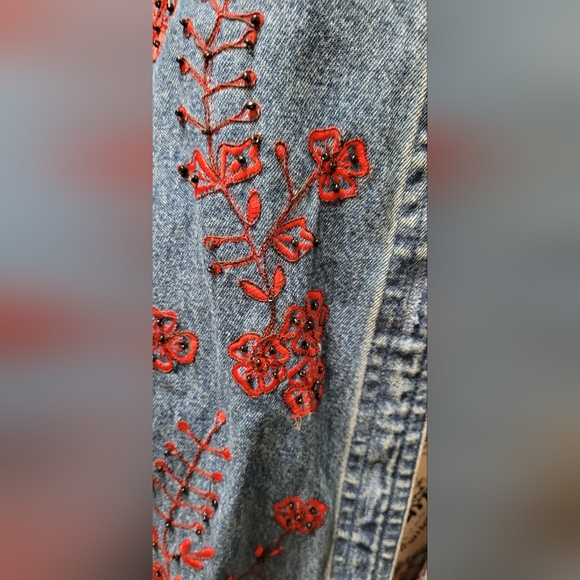 Denim Shacket /Jacket - Picture 5 of 7